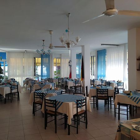 Hotel Halifax Lido di Jesolo Exterior photo